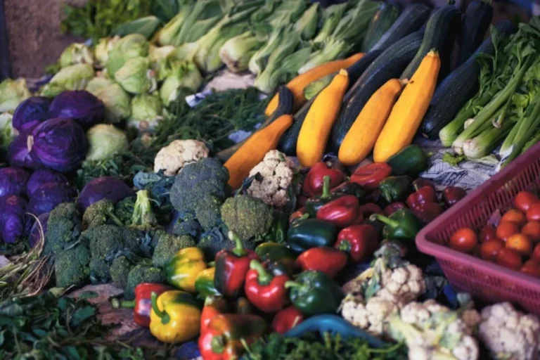 Evaluating Fresh Produce Suppliers for Optimal Business Growth